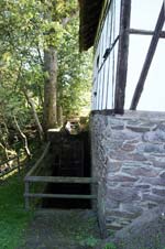 Das Wasserrad der Knochenmühle in Fretter (Ruhrmanns Mühle)