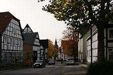 Altstadt Rüthen mit Baudenkmal Haus Buuck links