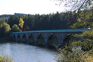 Die Klamer Brücke an der Versetalsperre bei Lüdenscheid