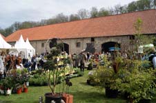 Bauernmarkt im Kloster Dalheim