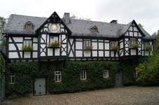 Wirtschaftsgebäude im Schloss Crottorf