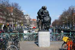 Amsterdam, Bredero-Denkmal