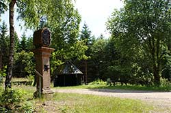Das Steinerne Kreuz zwischen Würdinghausen und Saalhausen