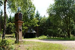 Das Steinerne Kreuz zwischen Würdinghausen und Saalhausen