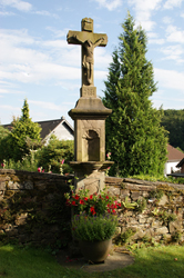 Hochkreuz am Alten Friedhof in Wipperfeld