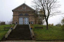 Portal der Dellinger Kirche