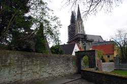 Blick von der Teichsmühle auf die Wiesenkirche