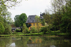 Burg Zweiffel in Herrenstrunden