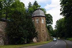 Turm der Schloßanlage Allner