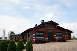 Die Hoheleyer Hütte unmittelbar am Rothaarsteig