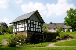 Ehemalige Mühle Hof Halberstadt mit Waldarbeitermuseum in Latrop