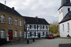 Historischer Ortskern um die evangelische Dorfkirche