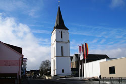 Katholische Pfarrkirche St. Pantaleon in Buchholz