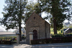 Kreuzkapelle am Friedhof von Olpe