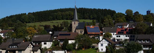 Rahrbach mit St.-Dionysius-Kirche