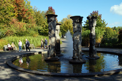 Der Säulenbrunnen im Nümbrechter Kurpark