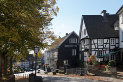 Der historische Ortskern um die Kirche in Nümbrecht