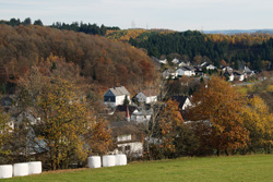 Blick von der Osthelder Höhe auf Osthelden