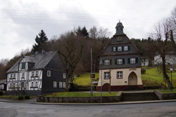 Alte Schule und Heimathaus