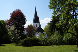 Katholische Pfarrkirche St. Clemens